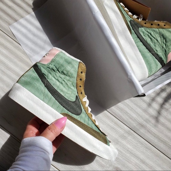 blazer mid 77 sail green